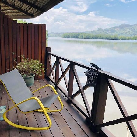 Gayang Friendly Water House Homestay Kota Kinabalu Zewnętrze zdjęcie