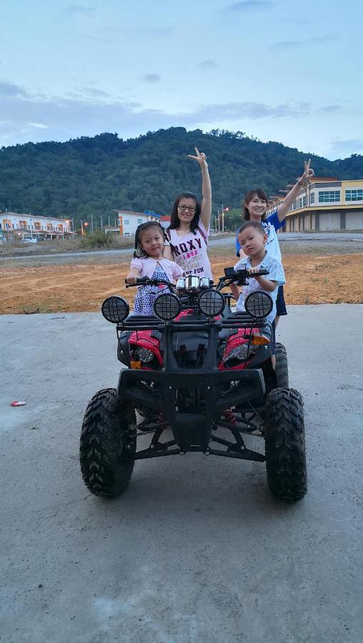 Gayang Friendly Water House Homestay Kota Kinabalu Zewnętrze zdjęcie